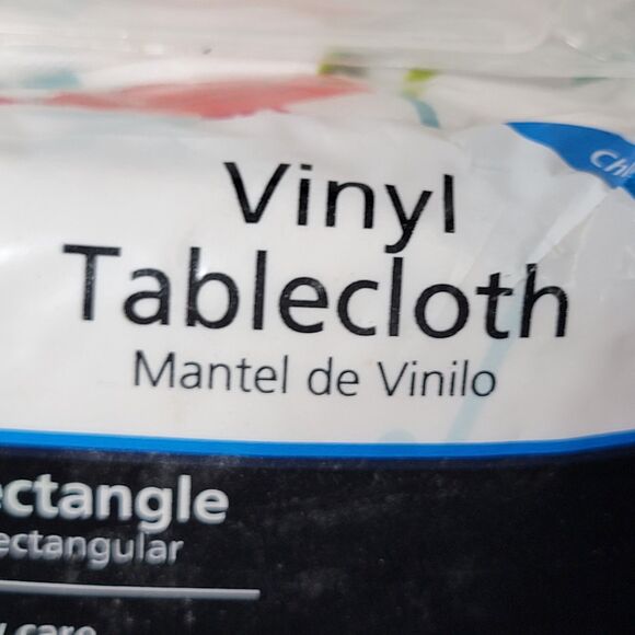 Mainstays Owl Vinyl Tablecloth - 60" X 84" Rectangle NEW - Picture 2 of 7